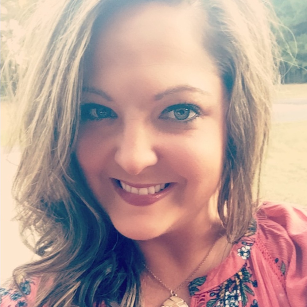 Meet your Posher, Tori